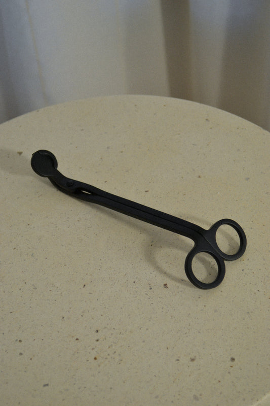 Wick trimmer