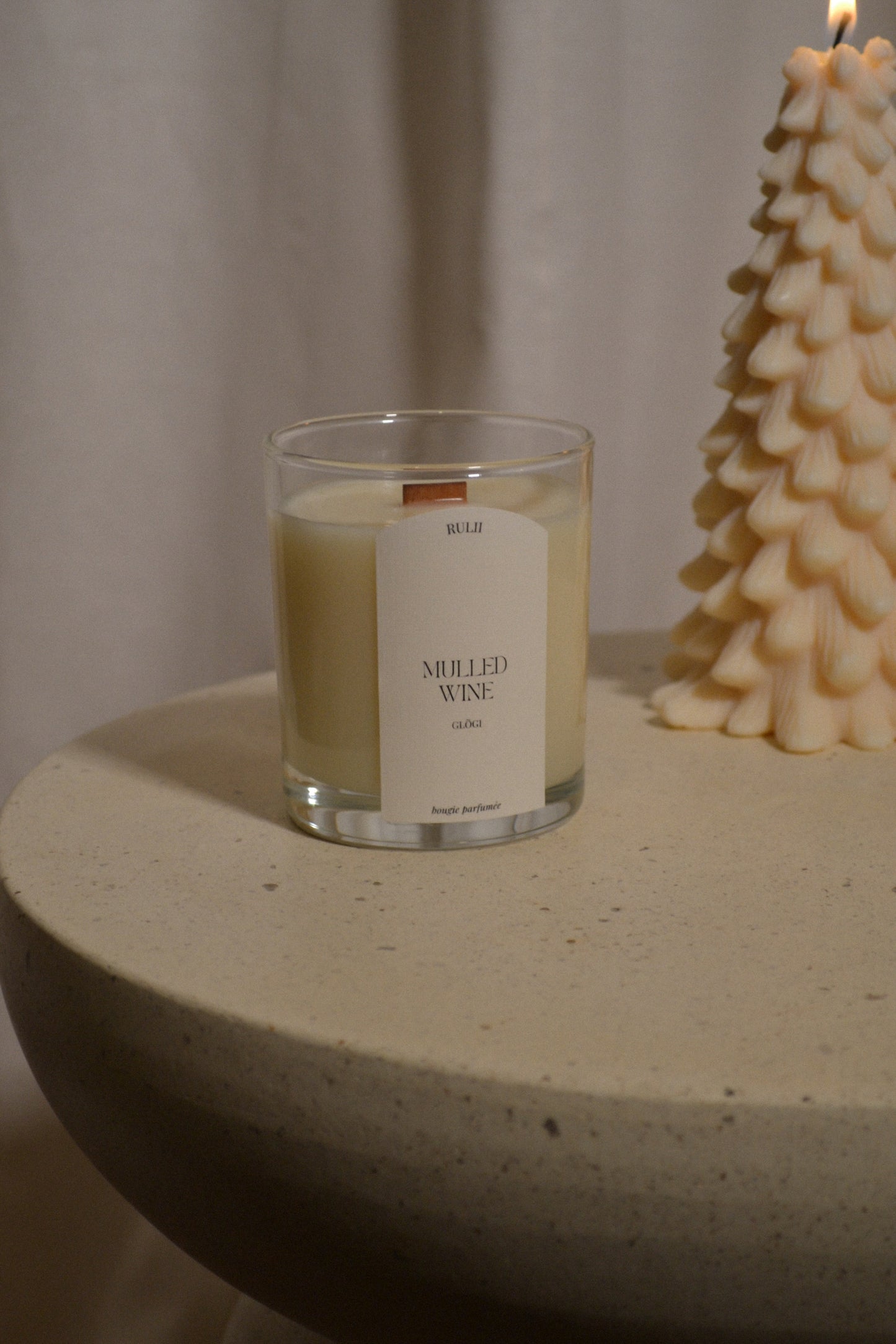 Scented candle